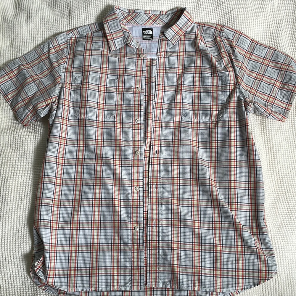 North Face Button Up Short Sleeve Shirt
